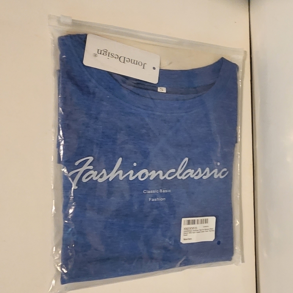 Brand New JomeDesign Small Blue Short Sleeve Side Split Causal Tunic Top
